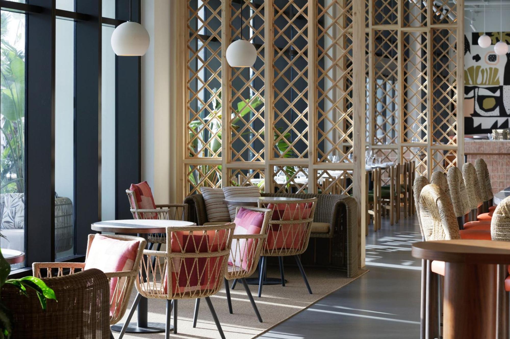 Hotel Indigo Grand Cayman By Ihg 3*